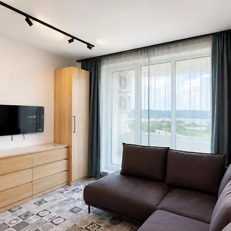 公寓 Park 1br W/free Parking & Heated Pool 瓦爾納